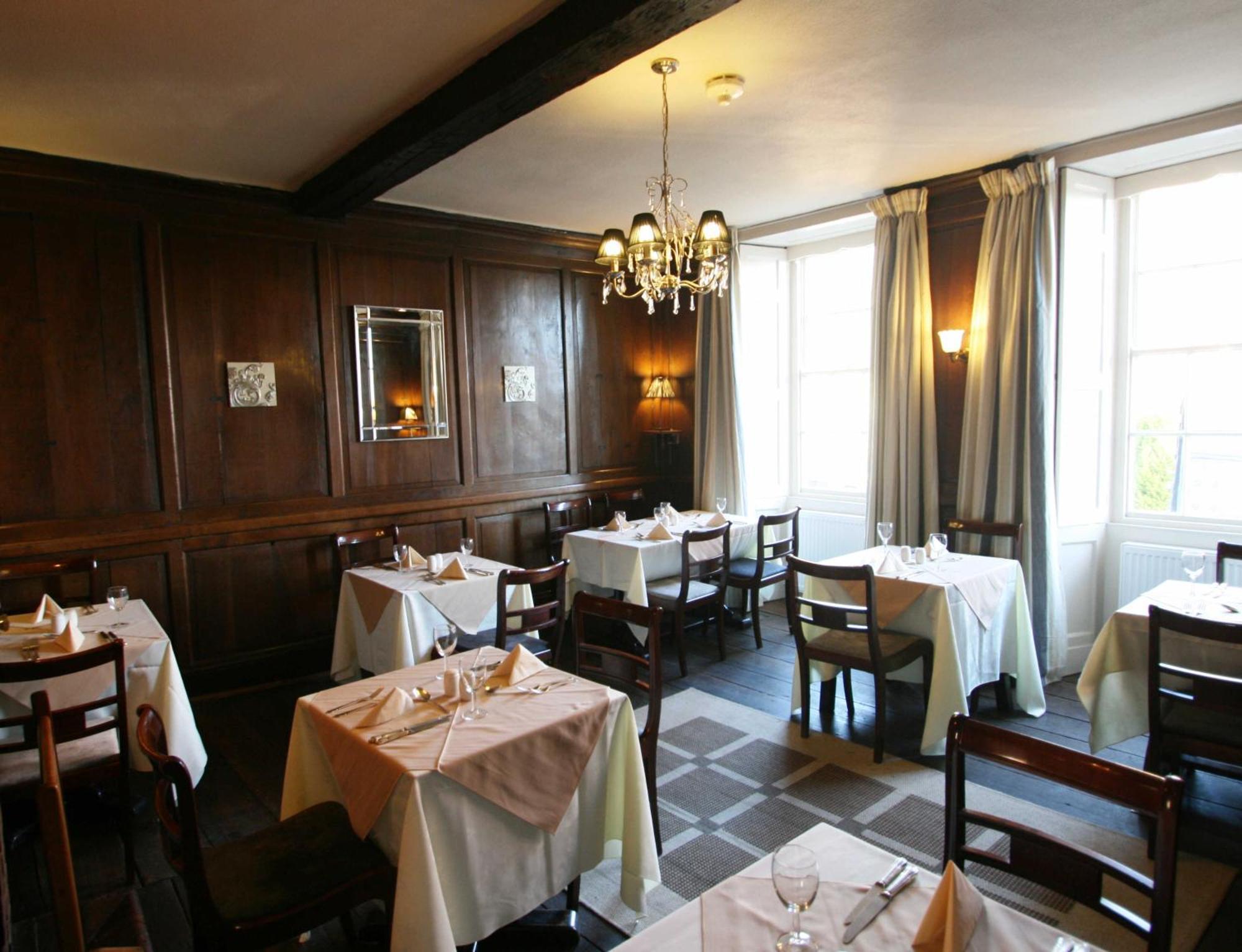 The Castle Hotel Bishop's Castle Kültér fotó